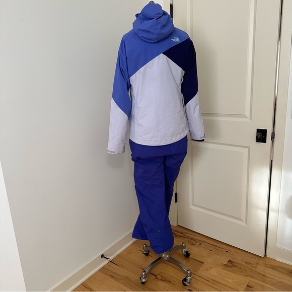 The North Face Purple and Gray Ski Coat and Pants - Size M Jacket - Size S Pants - Picture 5 of 10